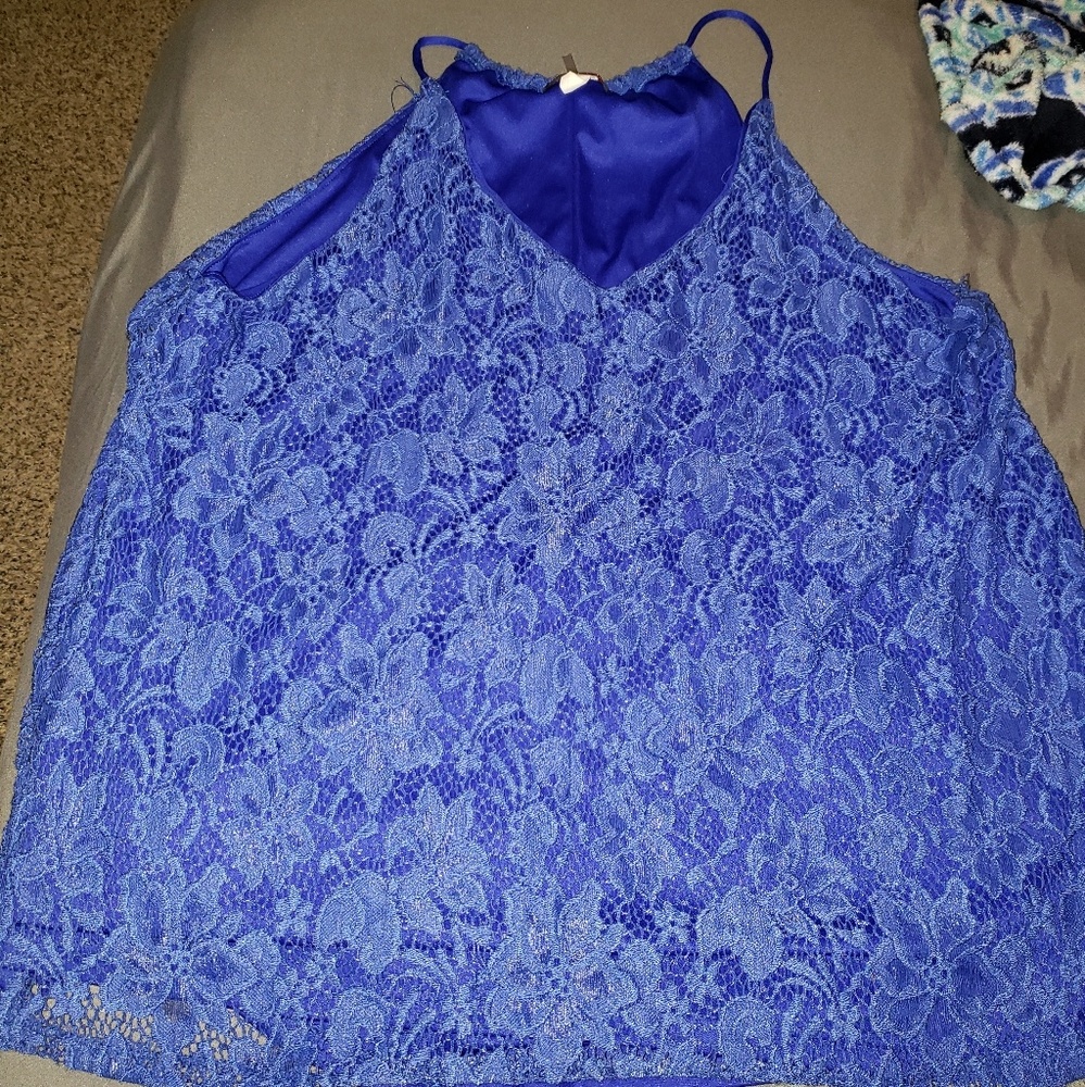 Lace tank